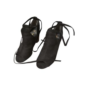 Melrose Ave Elegant Black Suede Lace-Up Booties